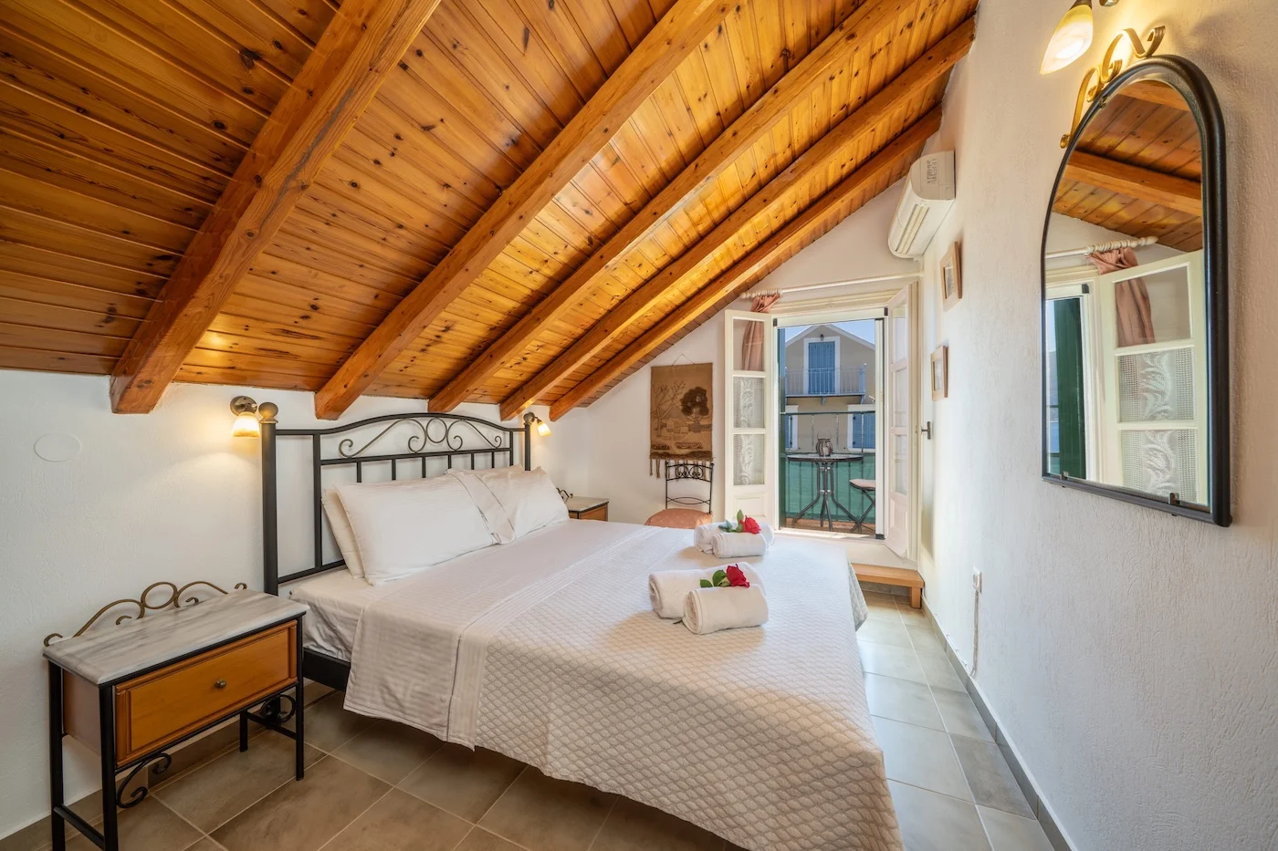 waterfront apartment 2 fiskardo kefalonia
